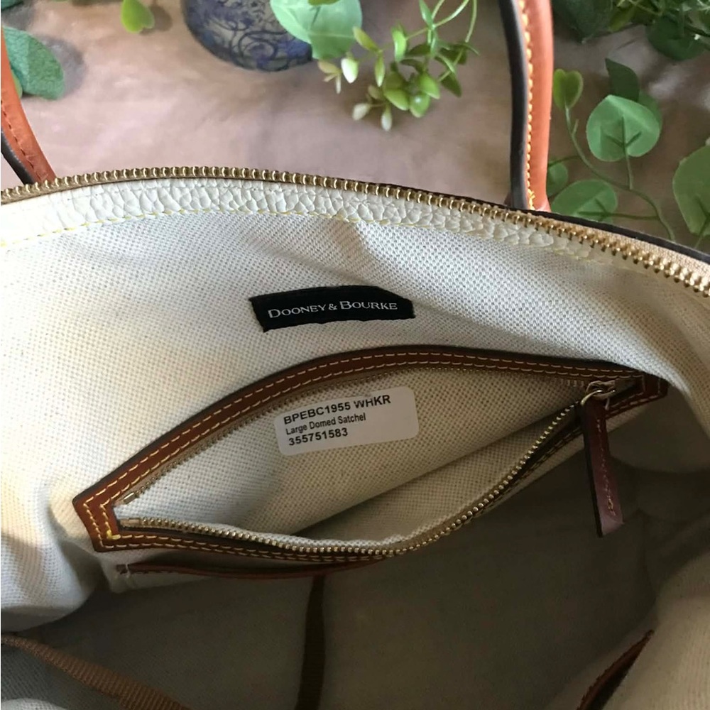 Dooney & Bourke Large Domed Satchel - Picture 4 of 9